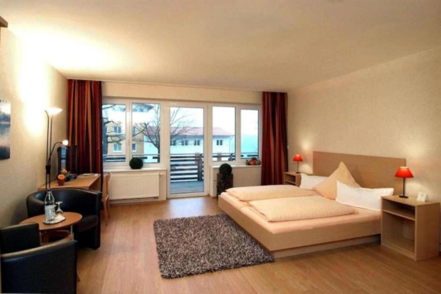 Superior Double Room Lake View Balcony
