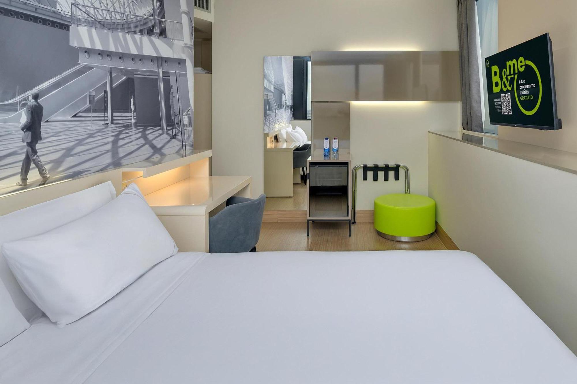 Double Room with View
