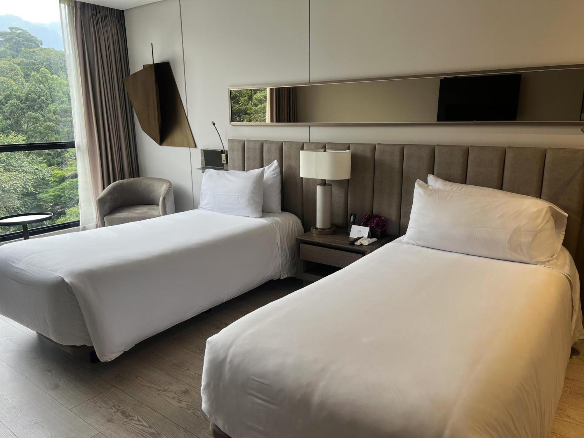 Superior Twin Room Kitchenette