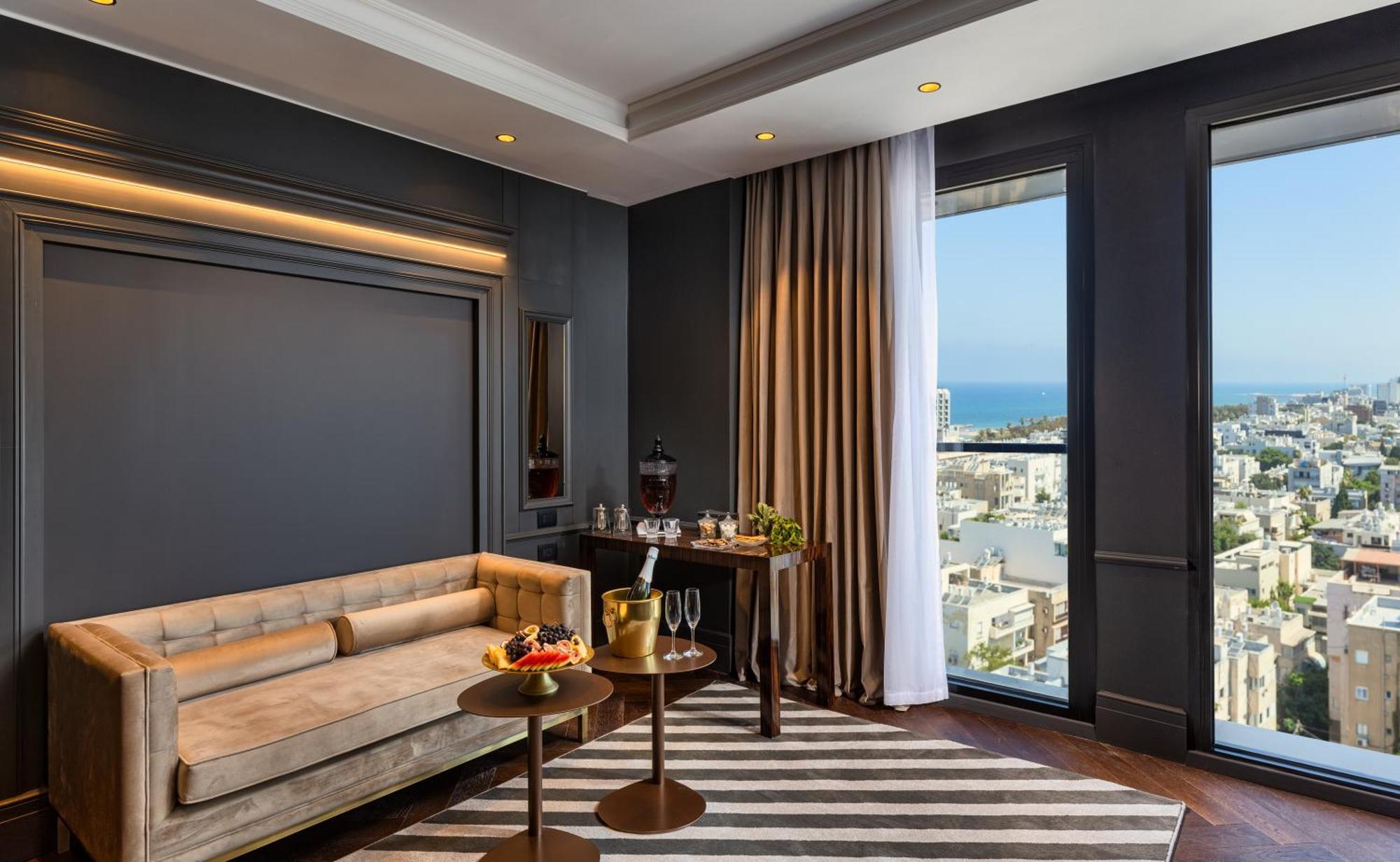 Executive Suite