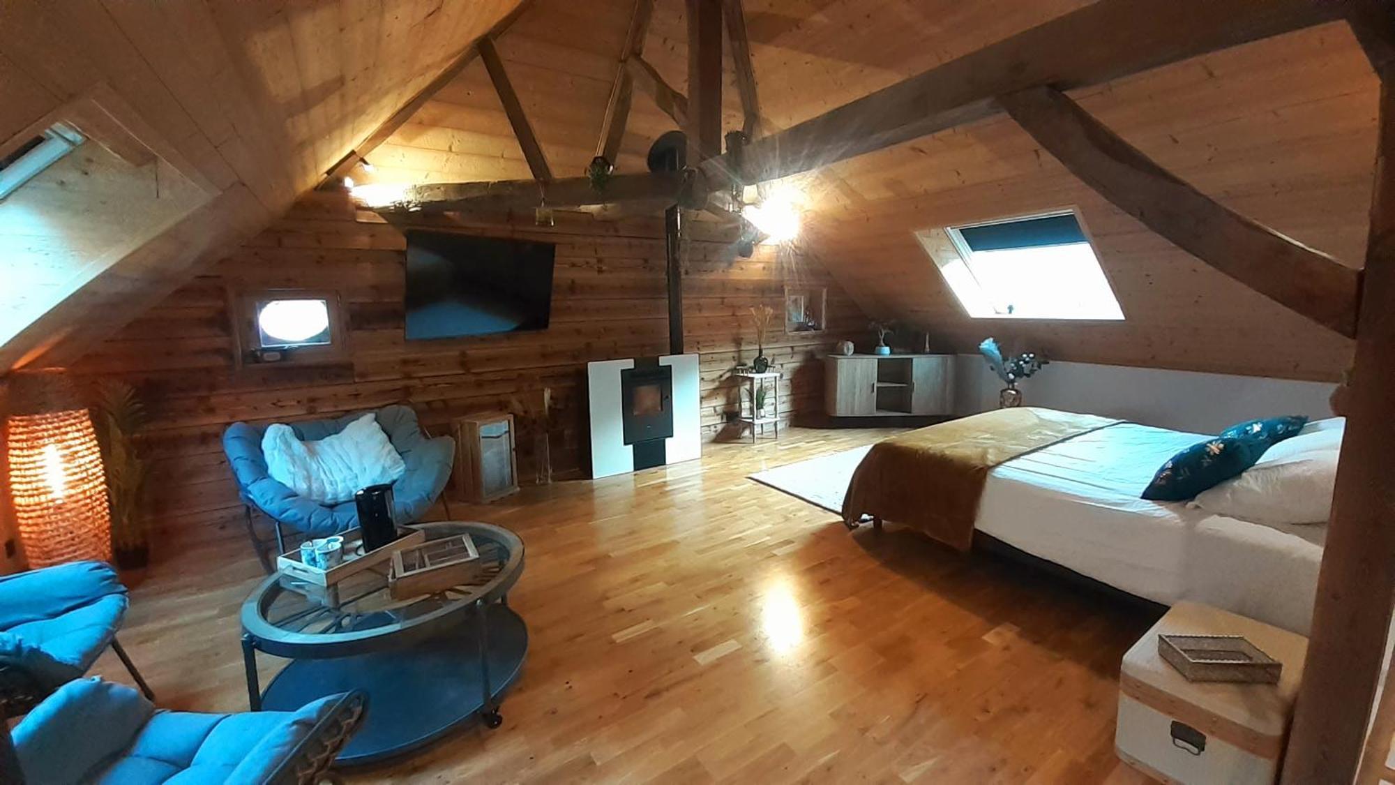 Suite - Vue sur Montagne