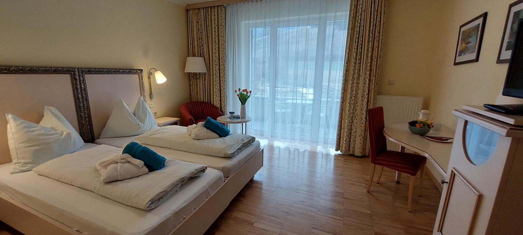 Single Room,1743750806:JPEG
