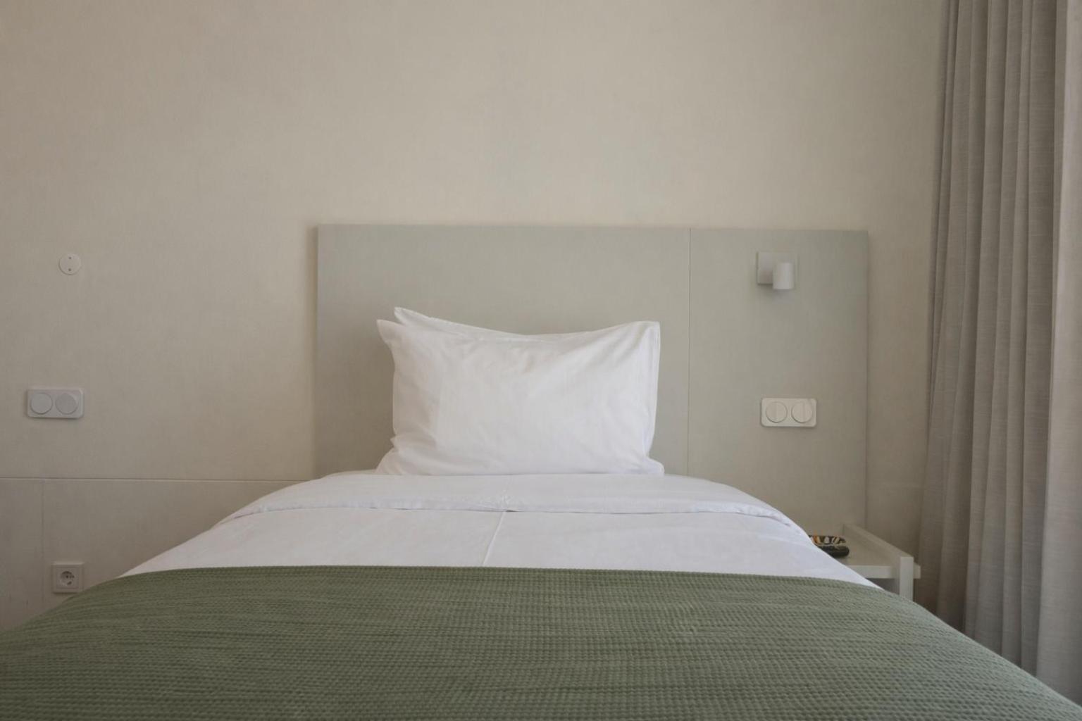 Superior Single/Double Apartment with Balcony and City View