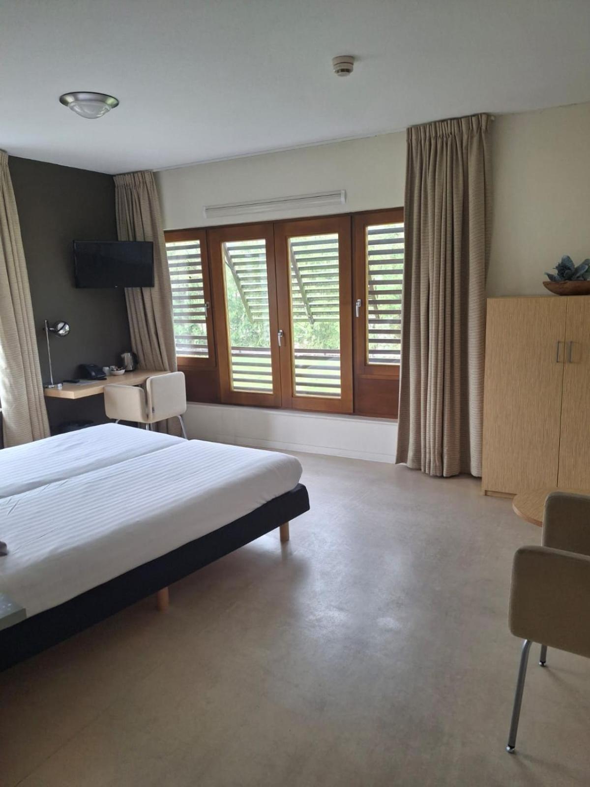 Luxe Kamer met 2 Aparte Bedden