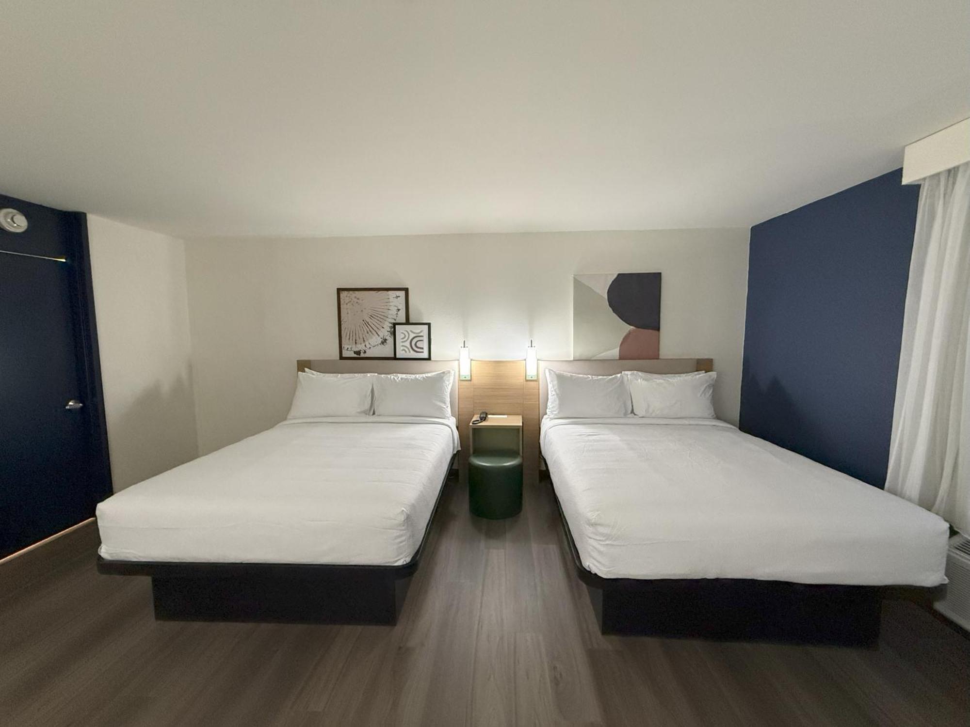 Queen Room with Two Queen Beds