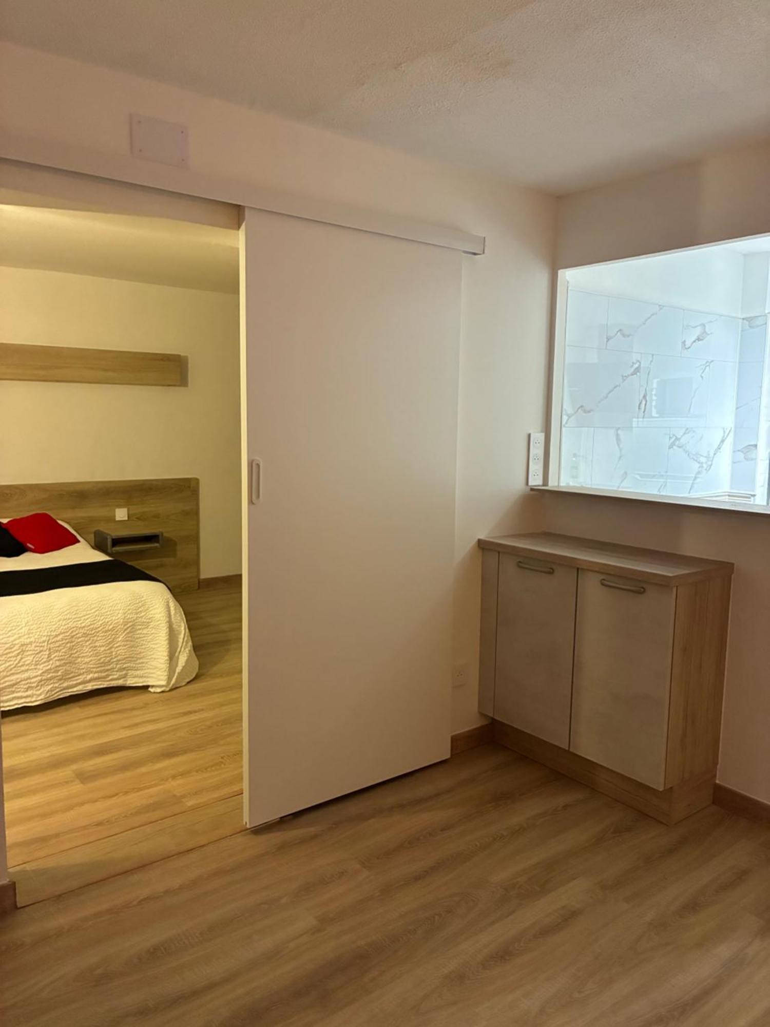One-Bedroom Apartment Sea Side