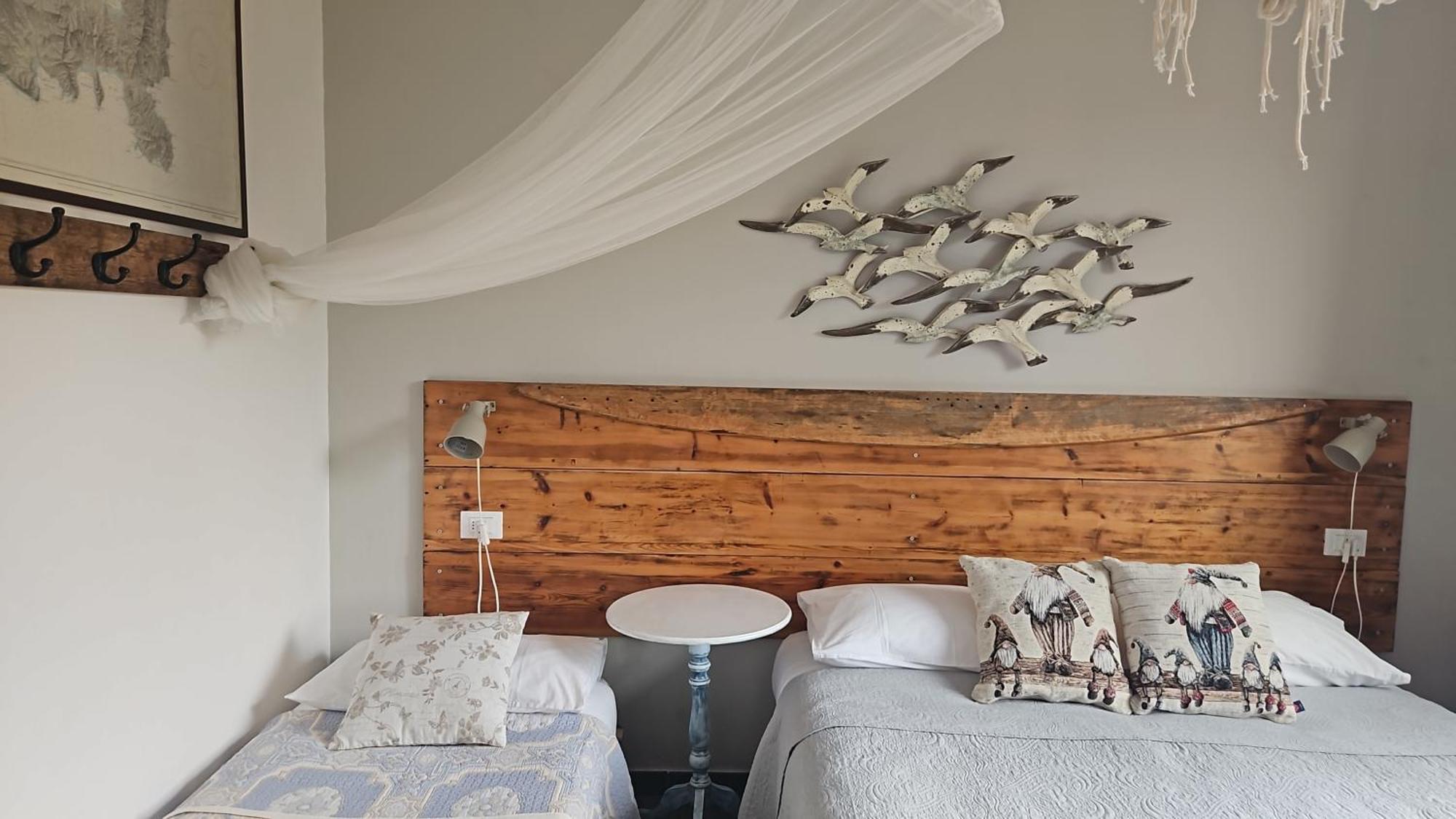 Double Room,1747154687:JPEG
