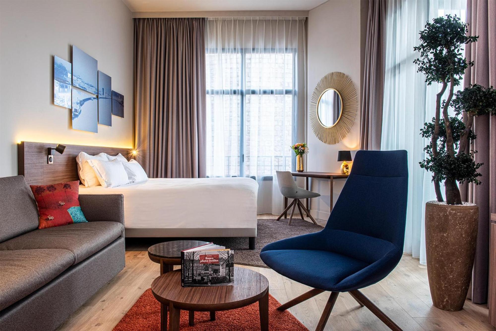 Junior Suite,1770677751:JPEG