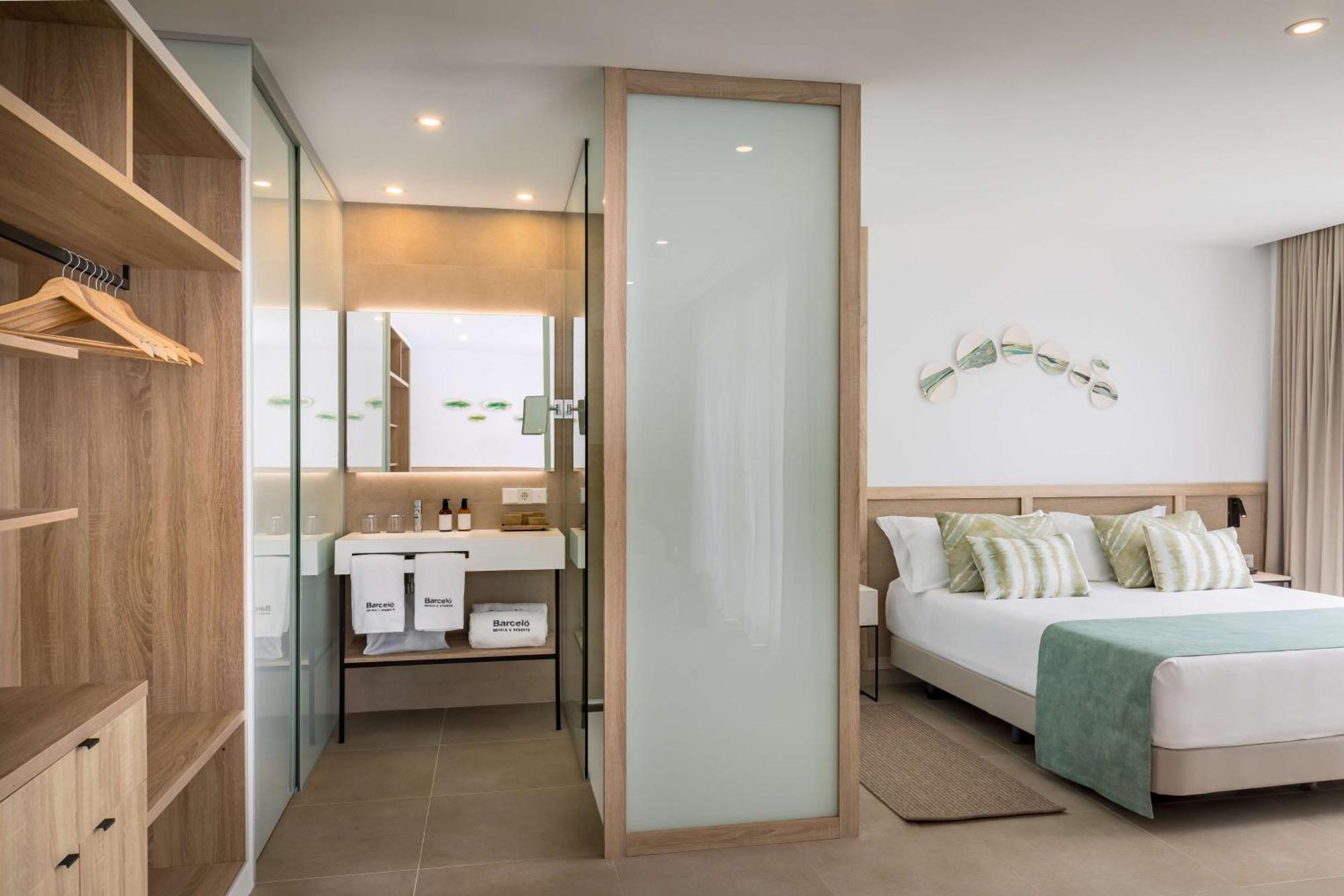 Suite Júnior com Vista Mar (2 Adultos)