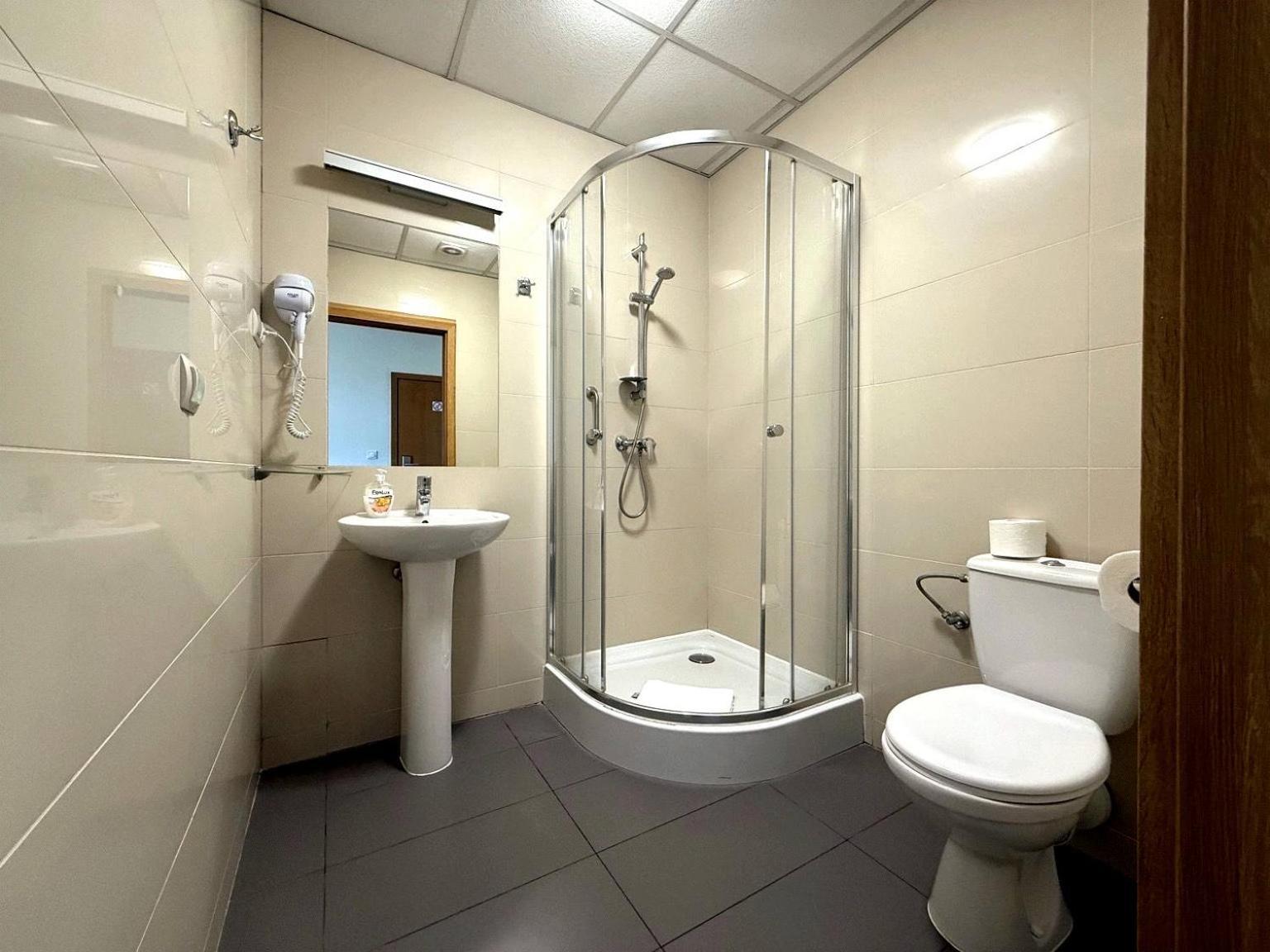 Double Room Private Bathroom