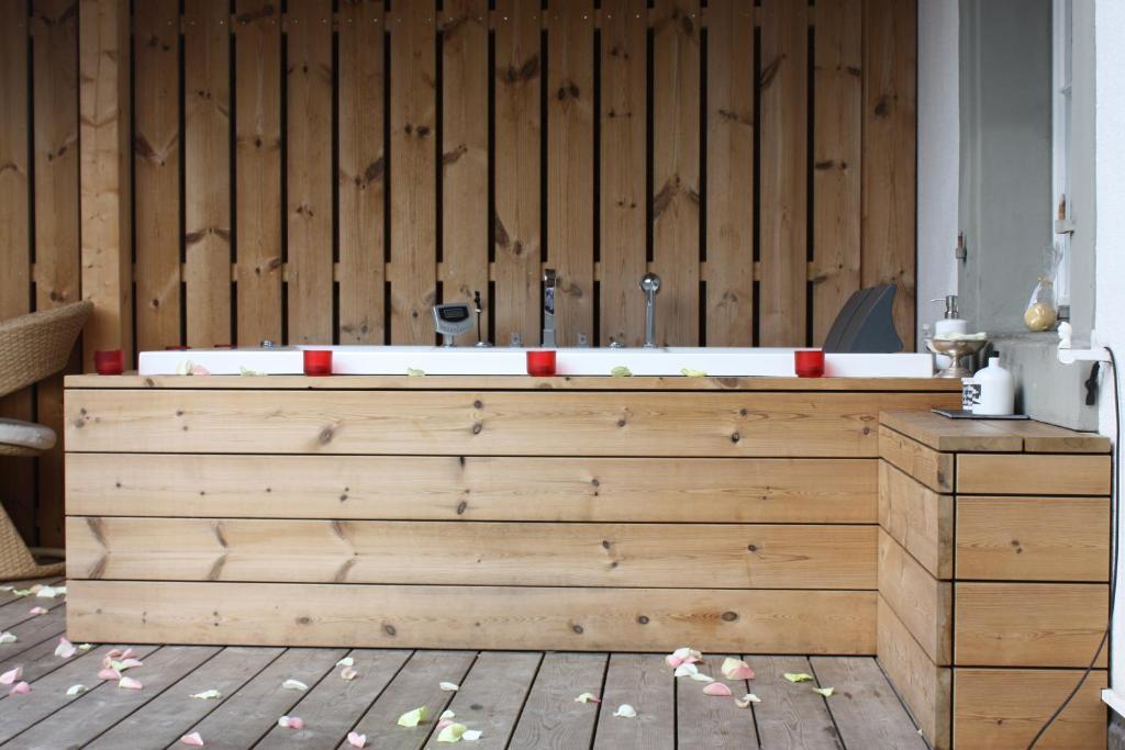 Junior Suite with Spa Bath and Terrace