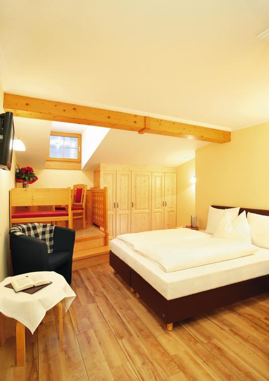 Standard Doppel- oder Zweibettzimmer