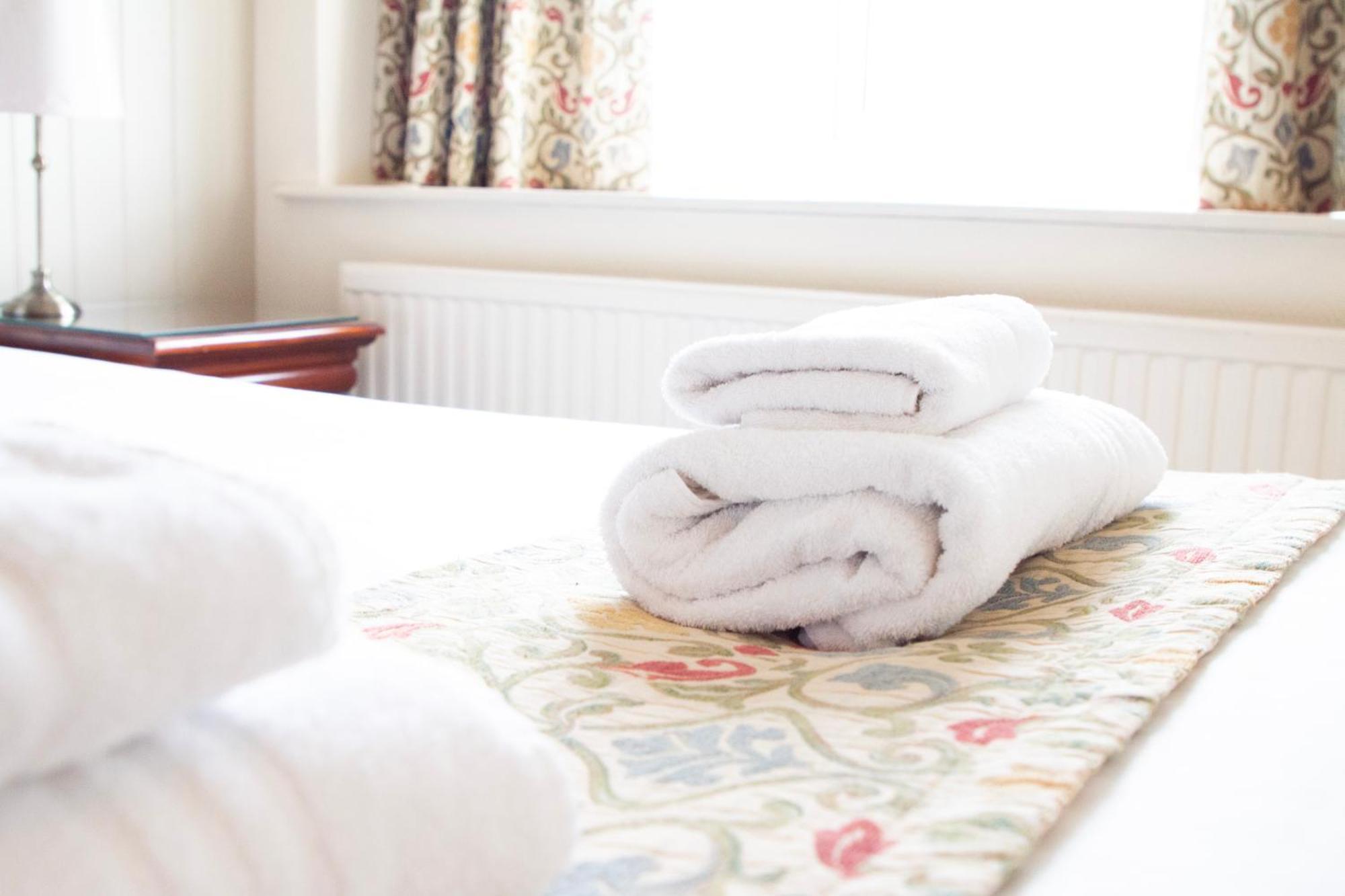 Small Double Room - Non-Smoking