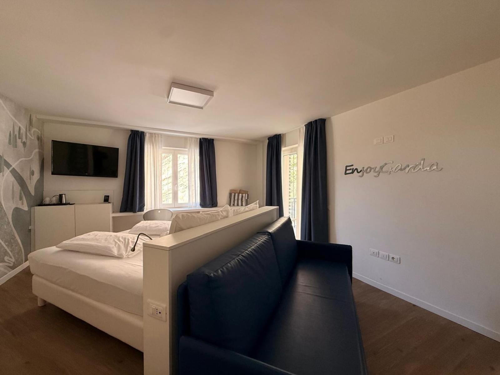 Deluxe Double Room Terrace Lake View