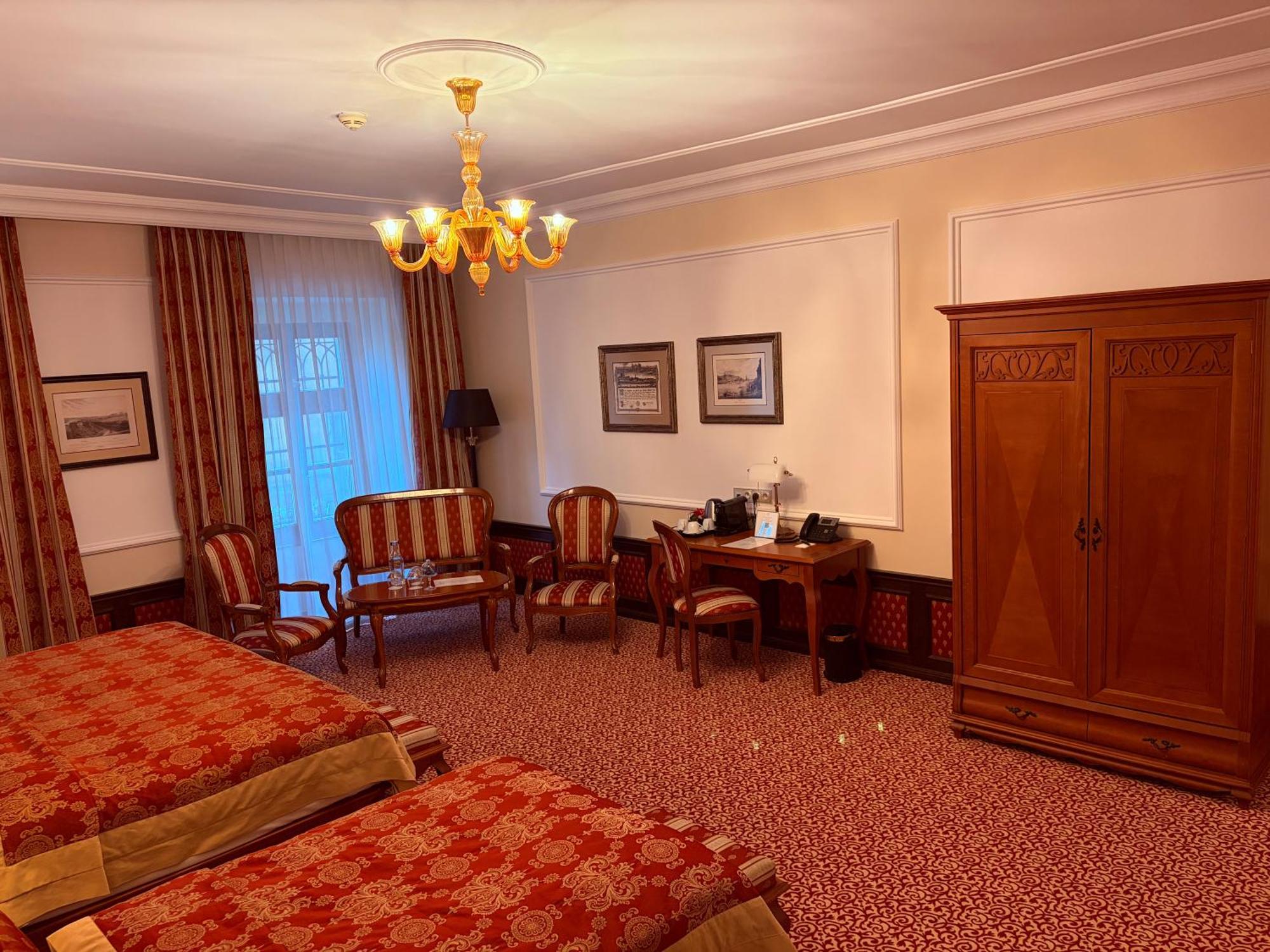 Executive Triple Room