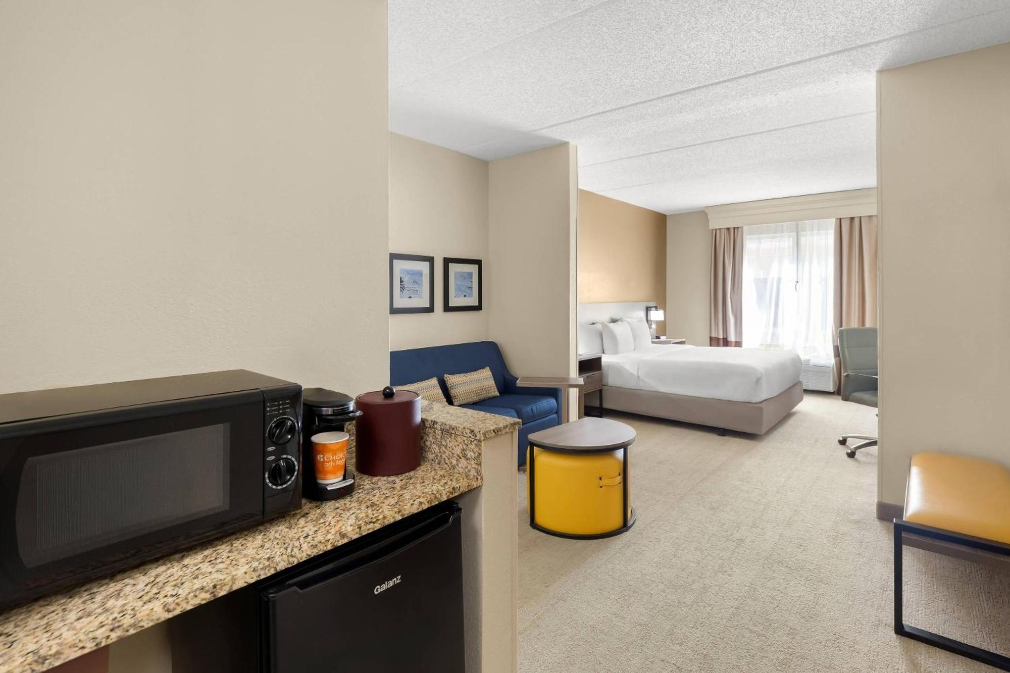 King Suite Disability Access or Non-Smoking