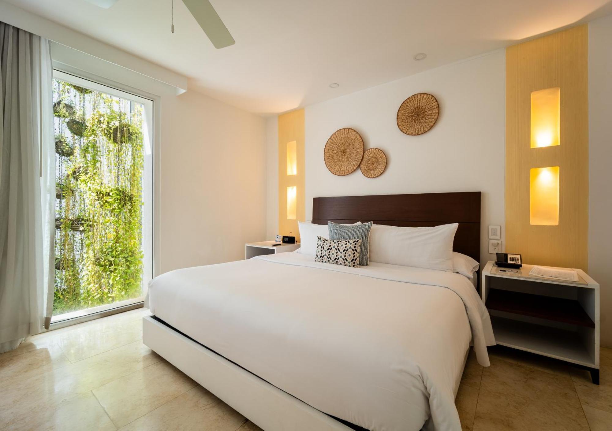 King Room with Balcony and Garden View