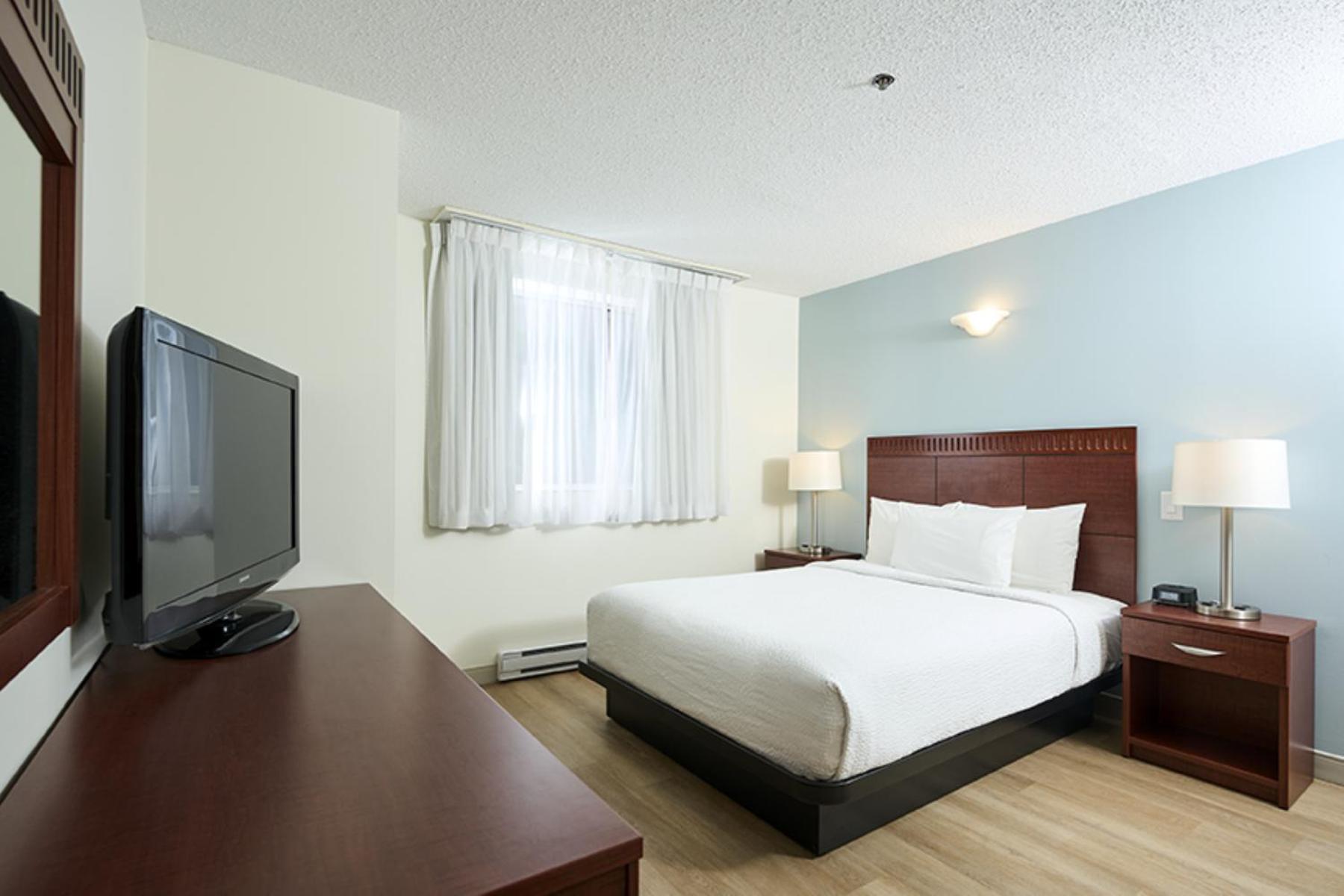 Queen Suite