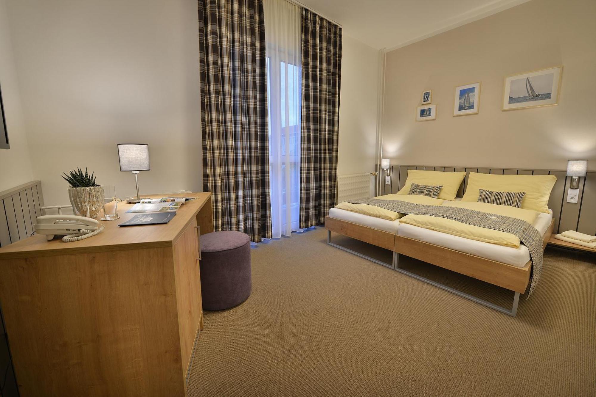 Double Room – Dependance Pavilion Vilma***