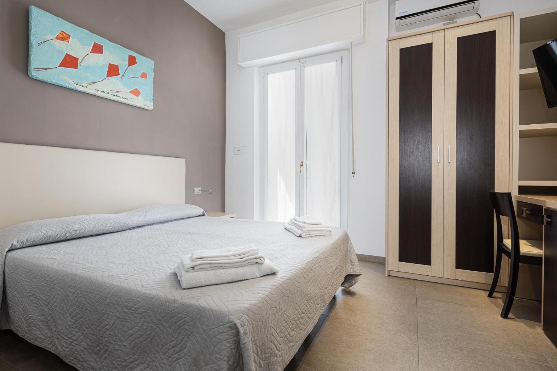 Double Room,1756677180:JPEG