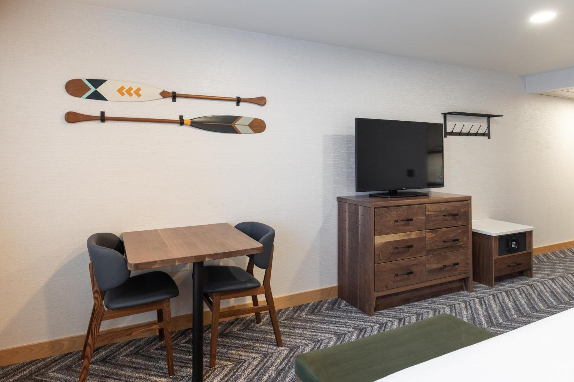 Superior 2 Queen Room Accessible
