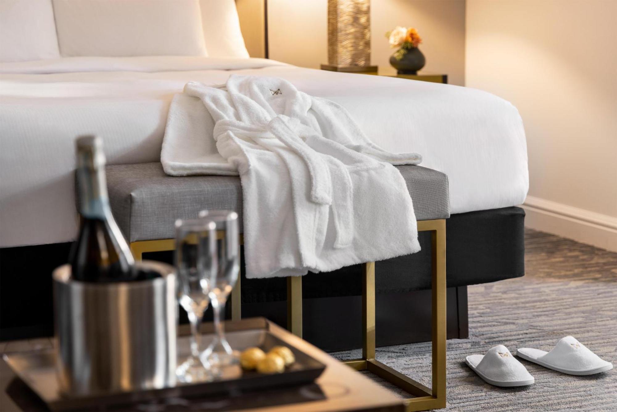 Junior King Suite Sofa Bed