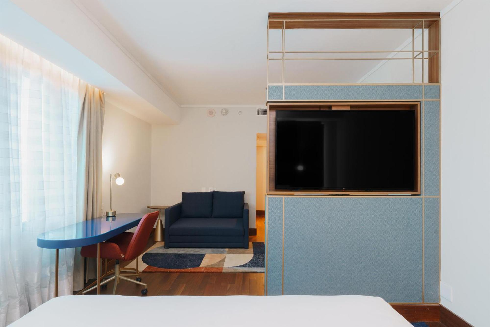Premium King Room