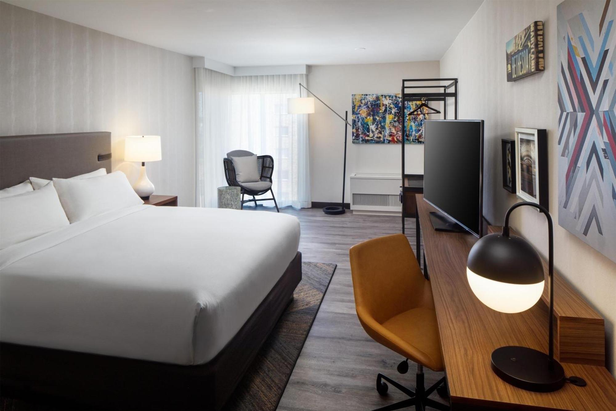 Superior King Room