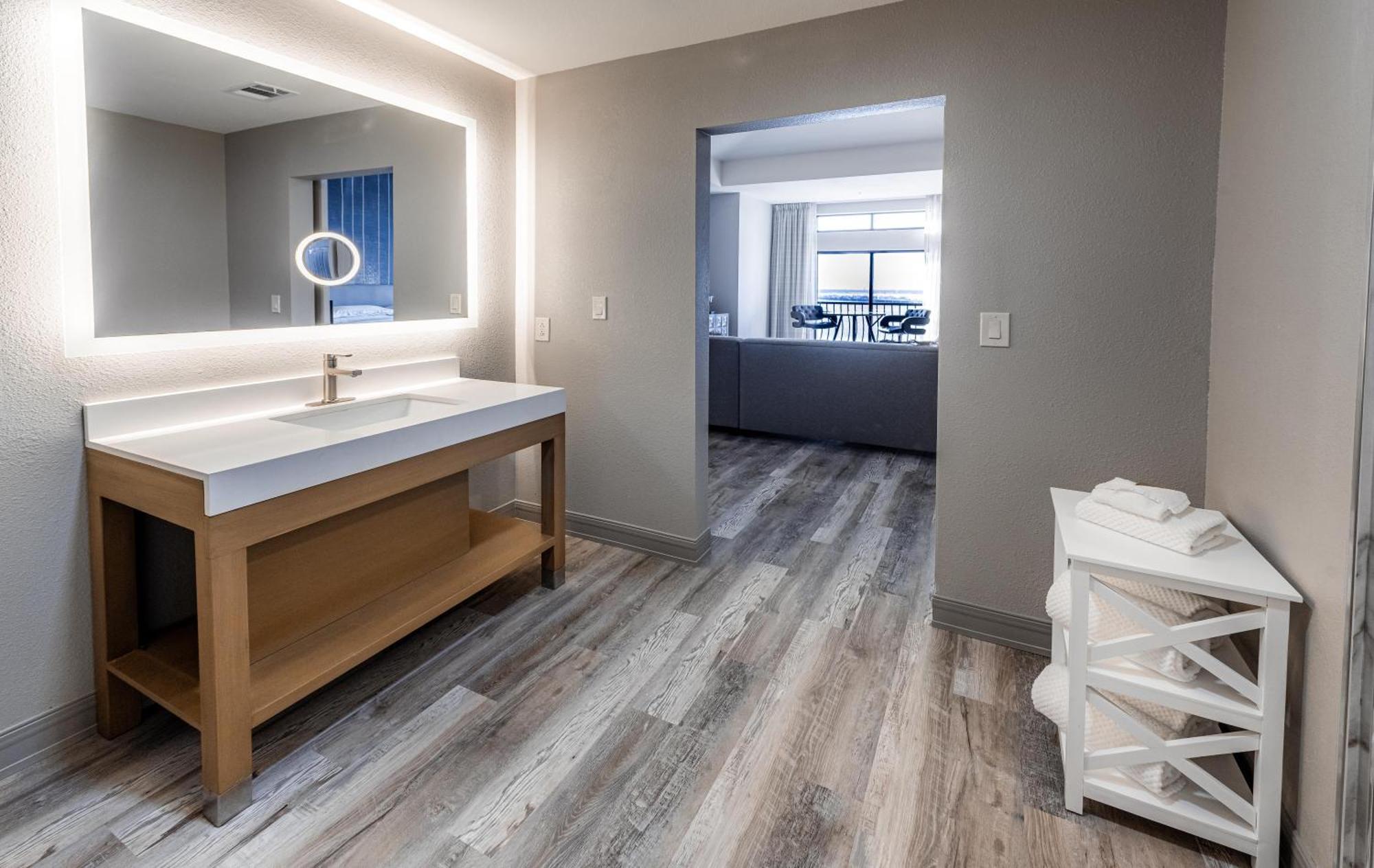 King Loft Suite