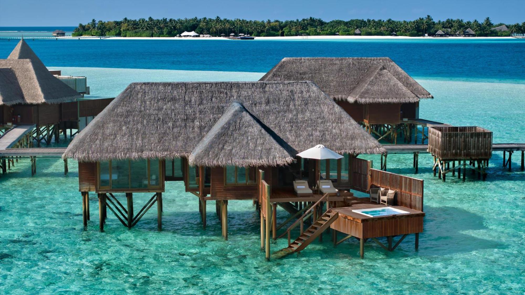 Grand Water Villa