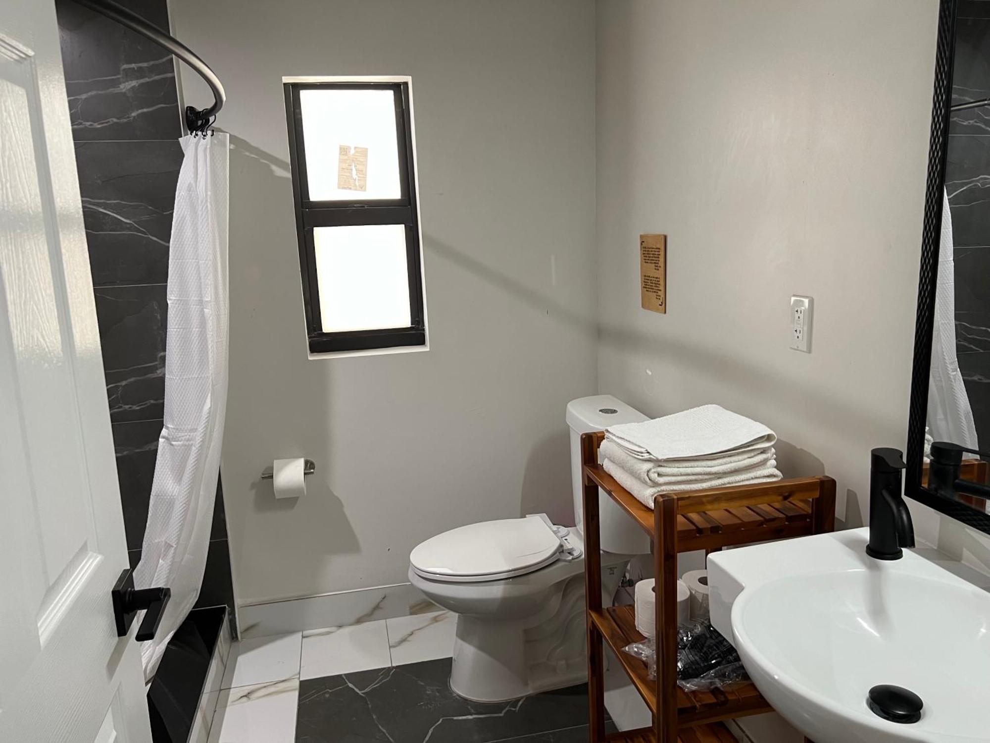 One-Bedroom Suite