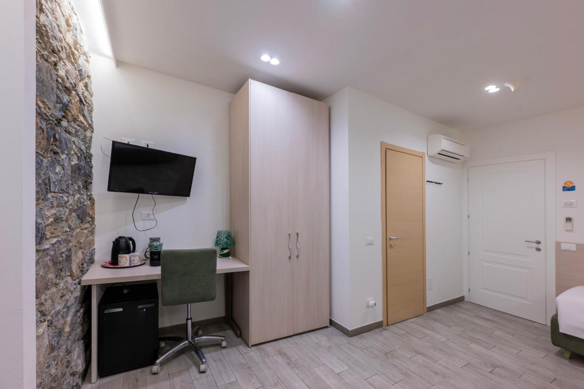 Comfort Quadruple Room