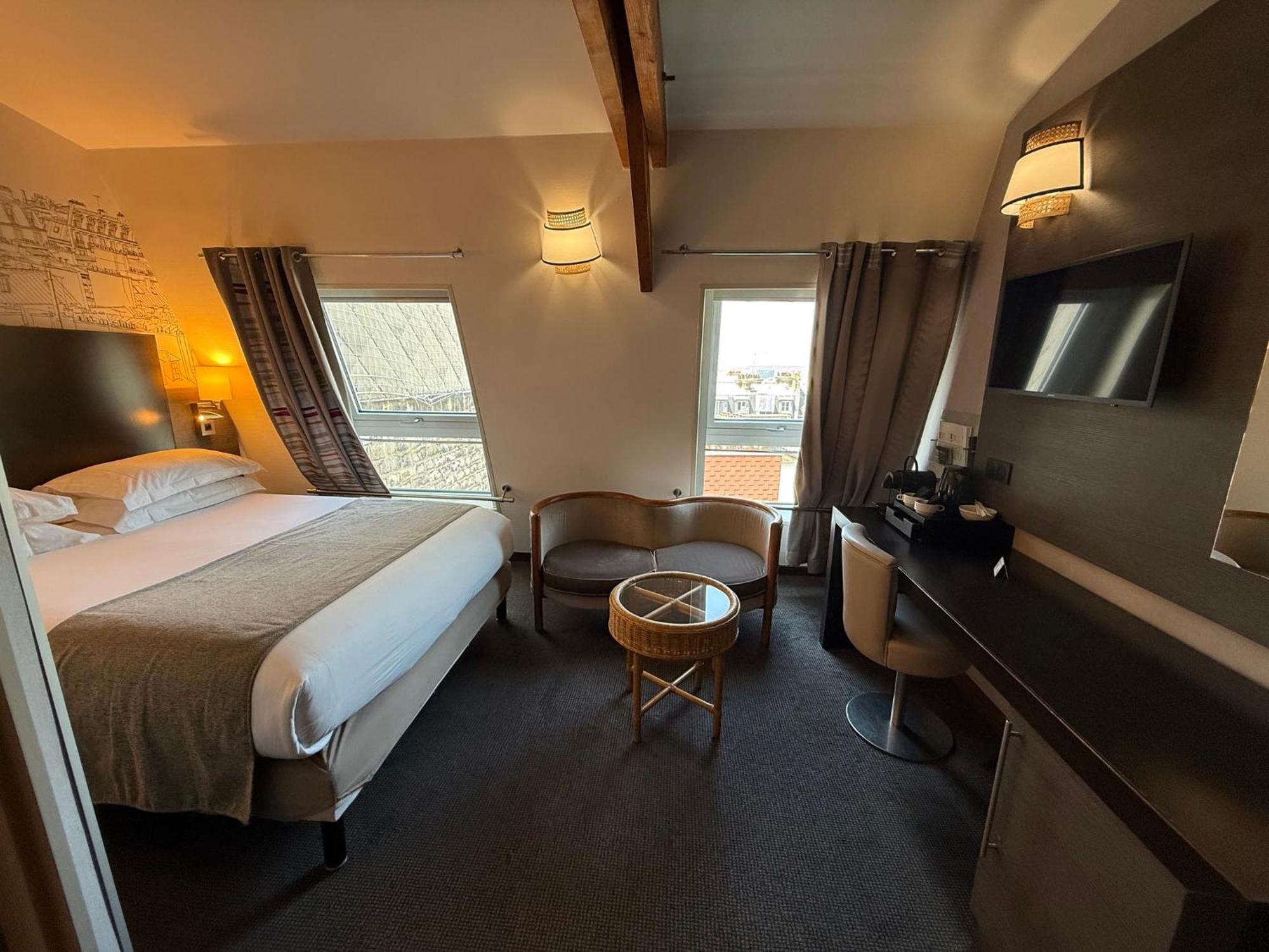 Premium King Room