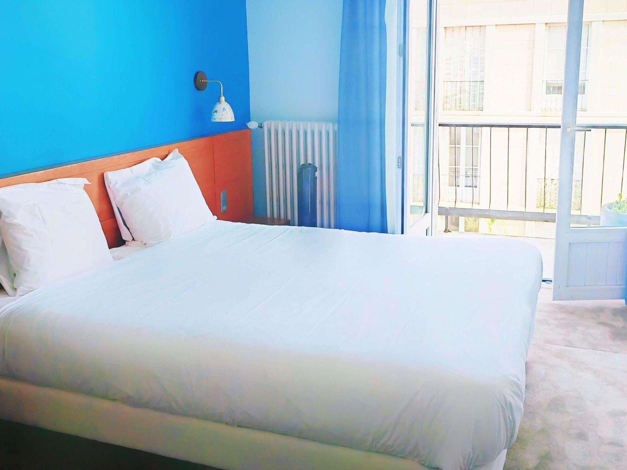 Classic Room Balcony,1758519000:JPEG