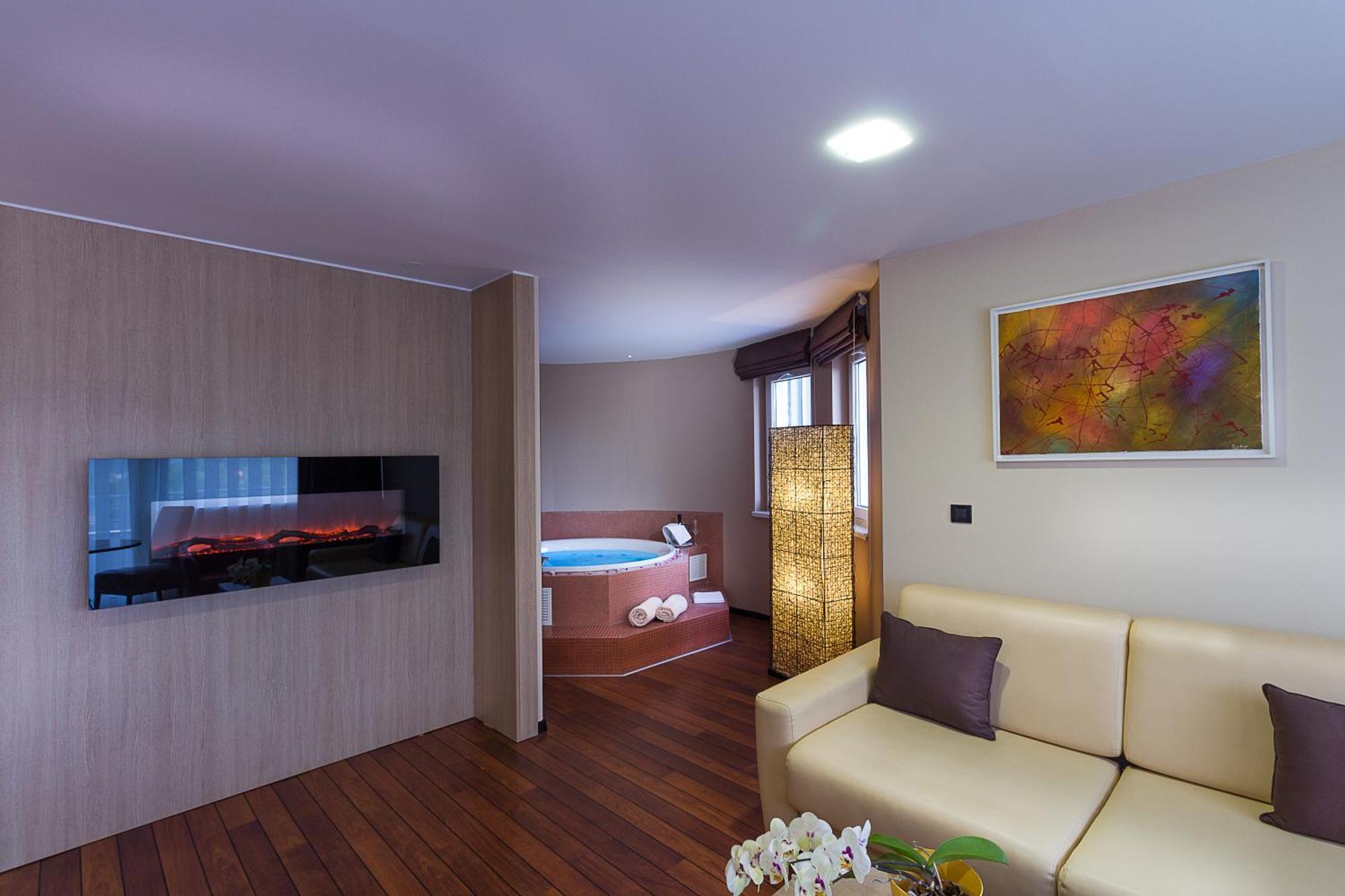 Luxury Suite Balcony