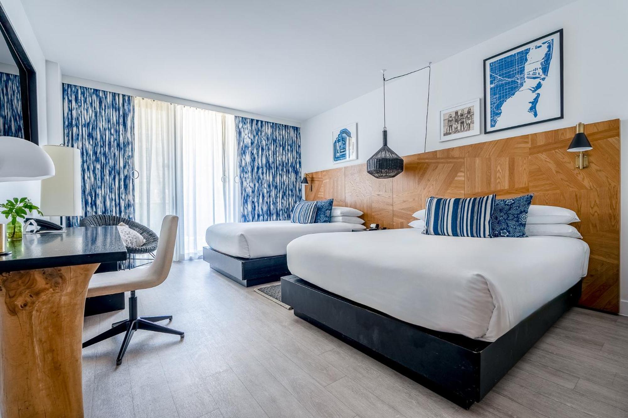 Deluxe Accessible Room Terrace Two Queen Beds