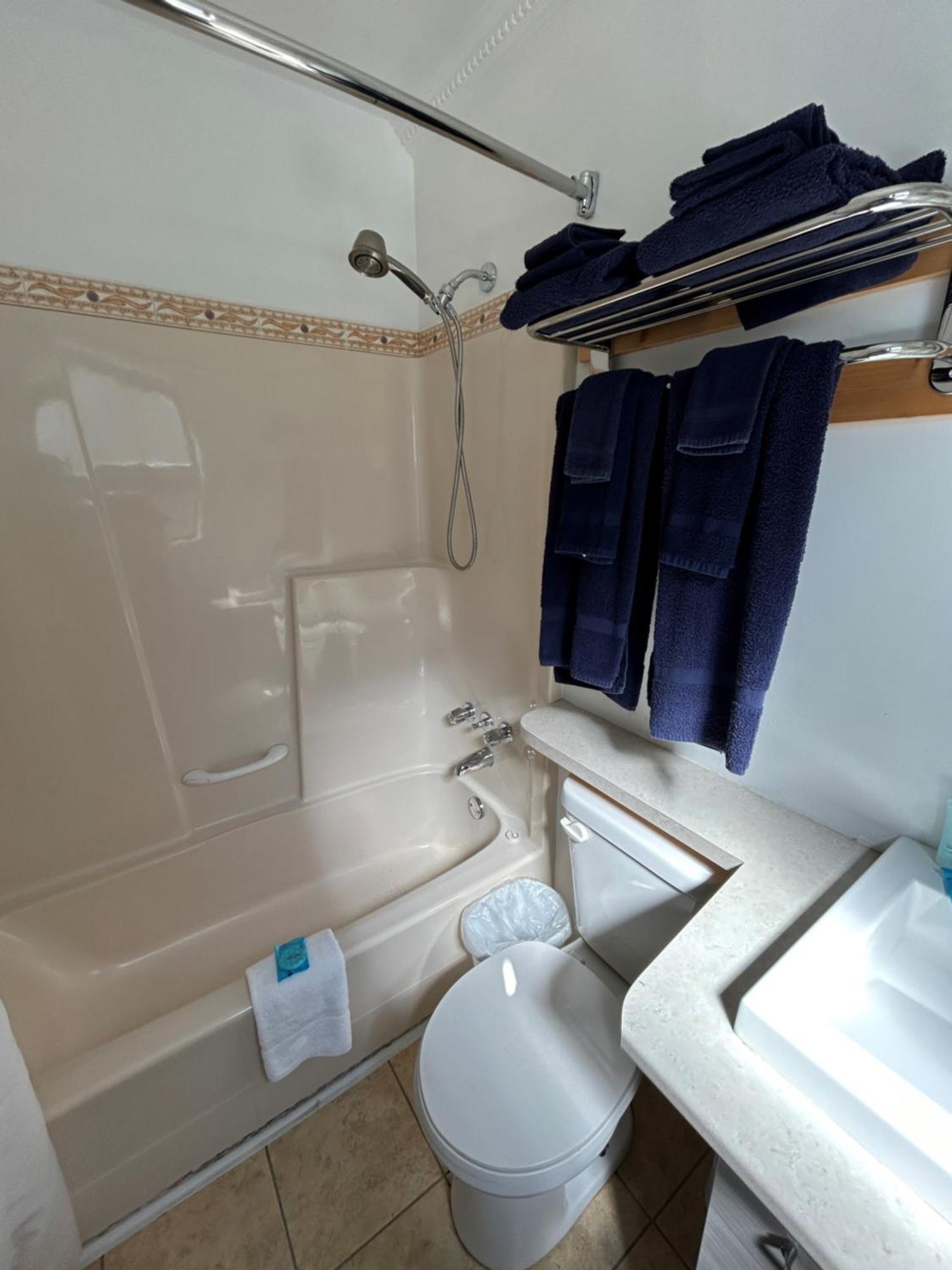 Two-Bedroom Cabin B Style