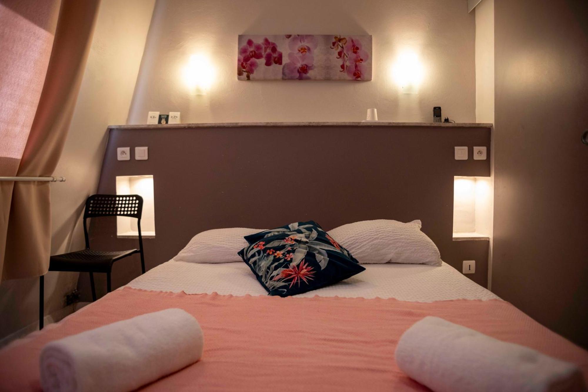 Standard Double Room,1758563871:JPEG