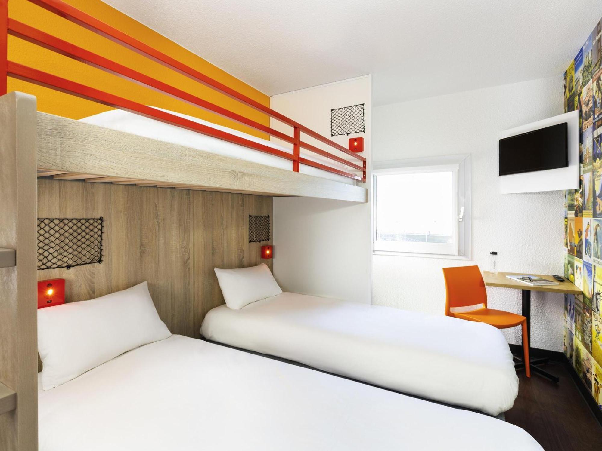 Room Three Single Bunk Beds,1774521492:JPEG