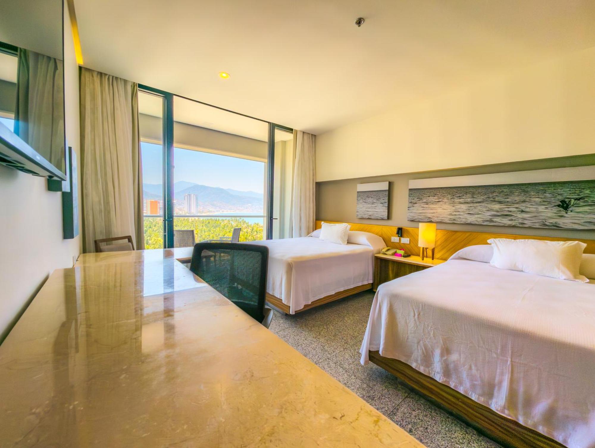Deluxe Panoramic Sea View