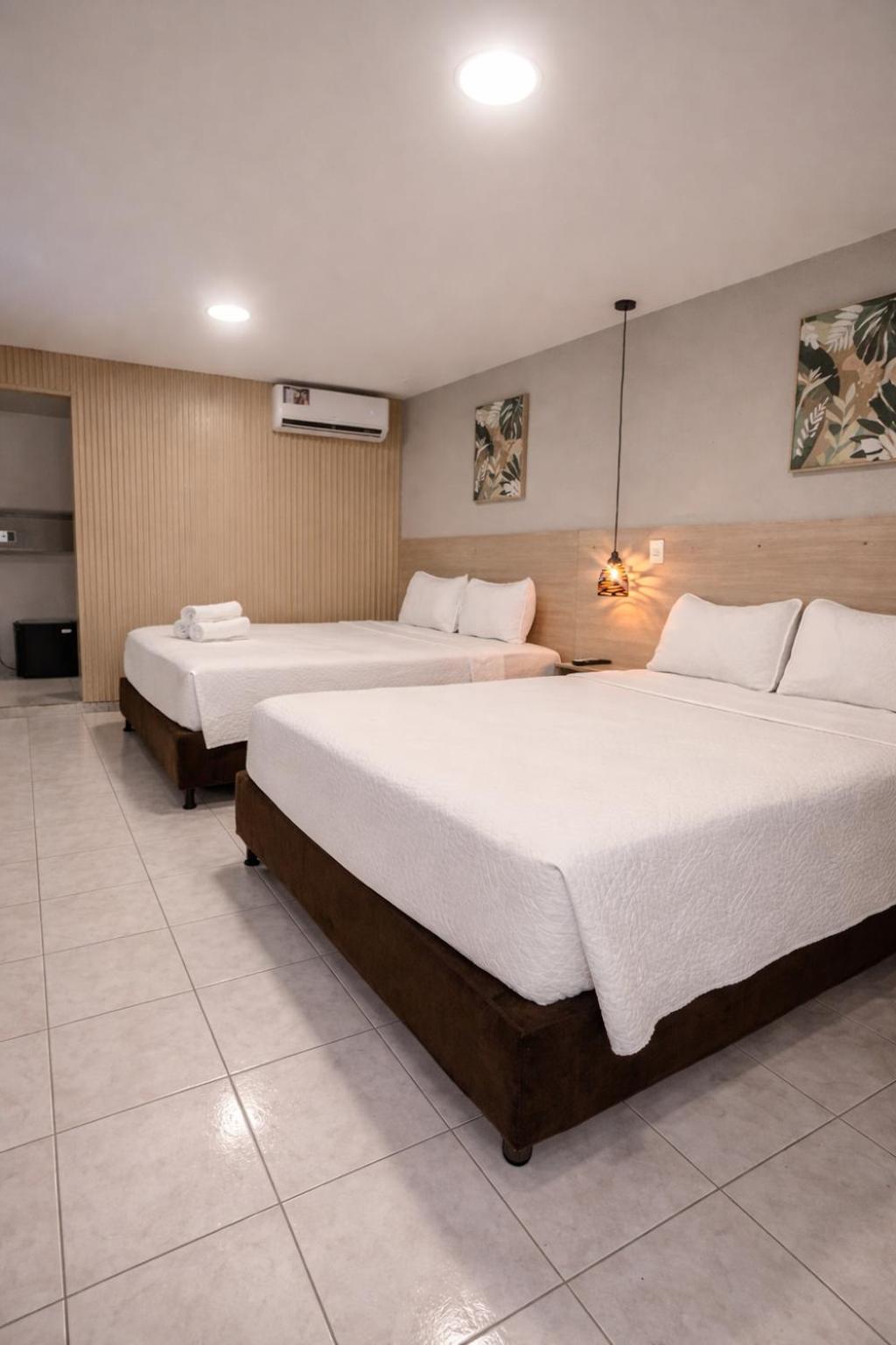 Quadruple Room Private Bathroom