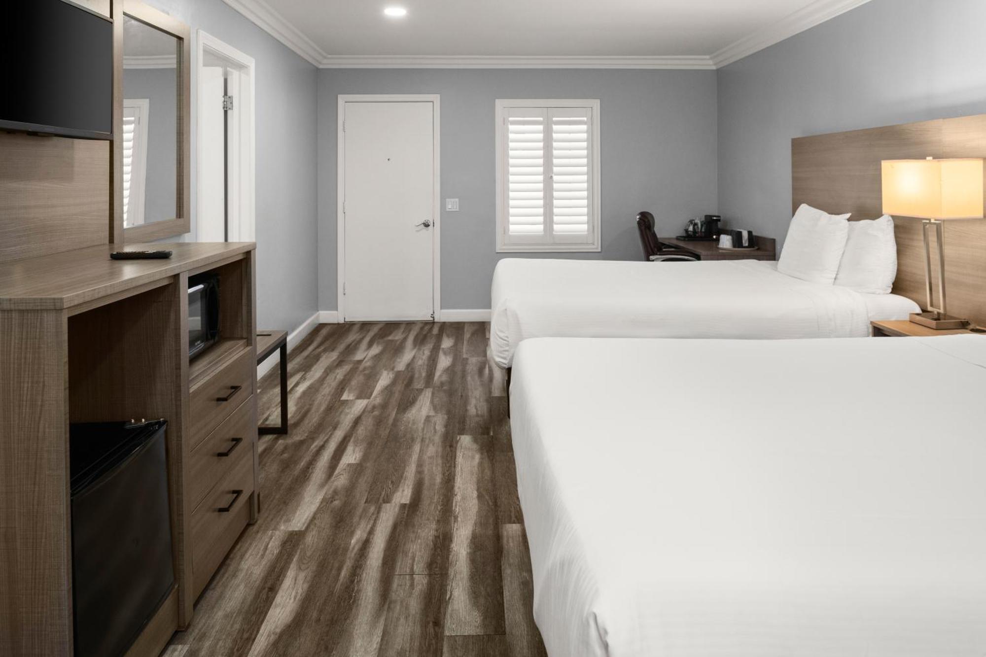 Queen Room with Two Queen Beds