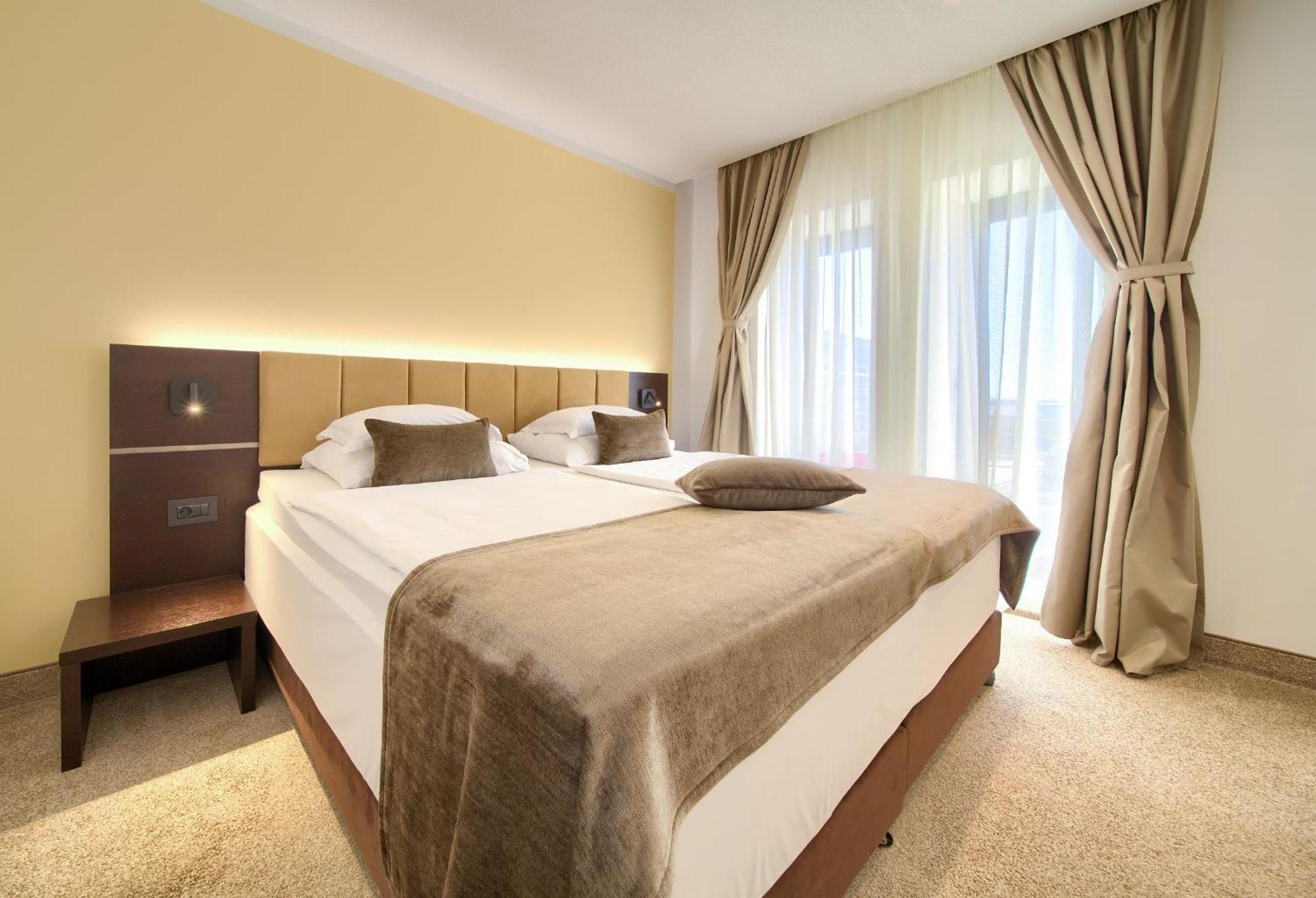 Deluxe Suite Sea View