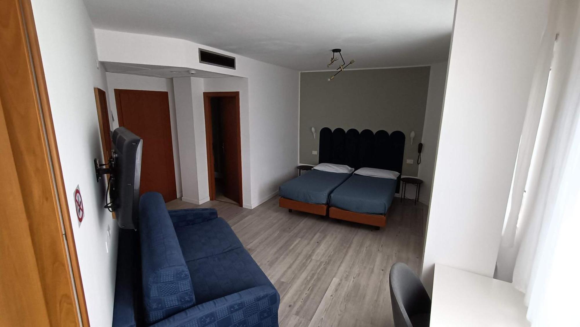Economy Quadruple Room