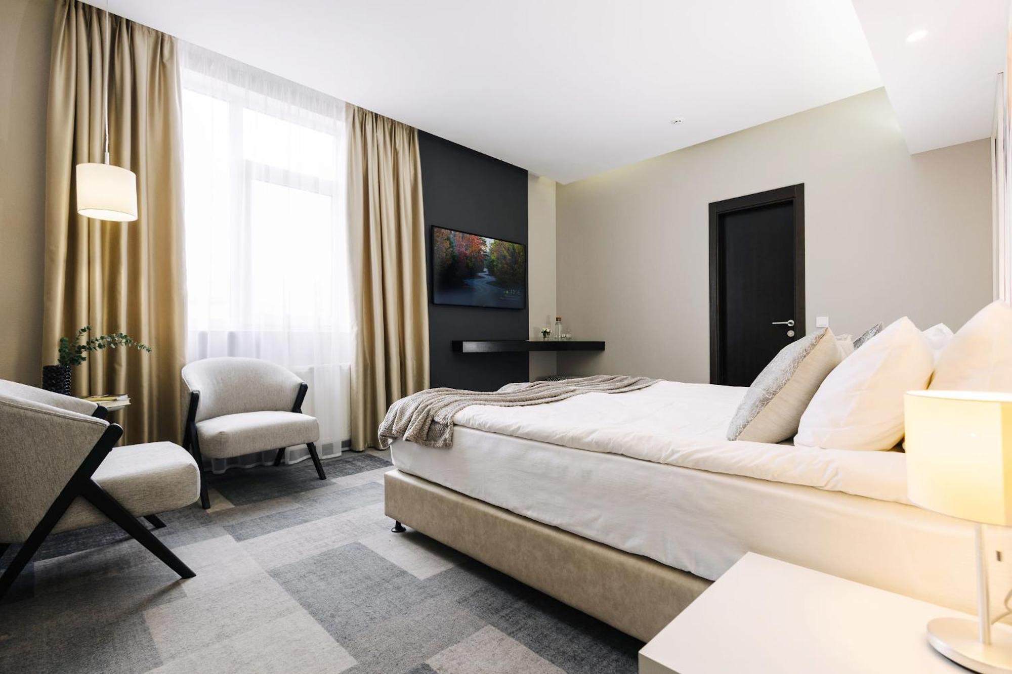 Superior Suite