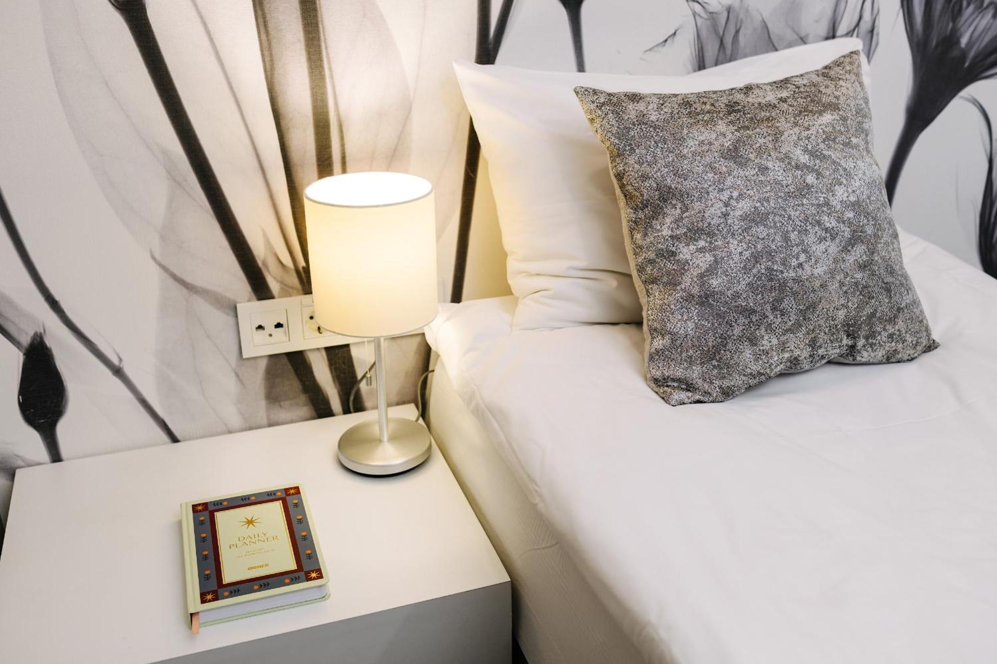 Modern Twin Room