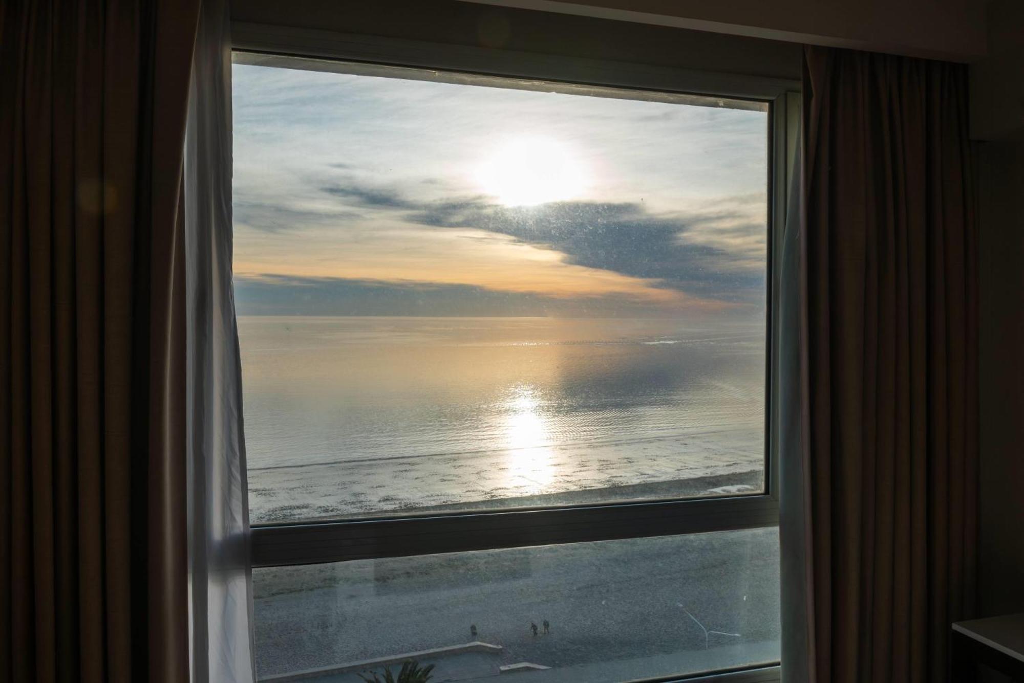 Double or Twin Room Ocean View Non-Smoking