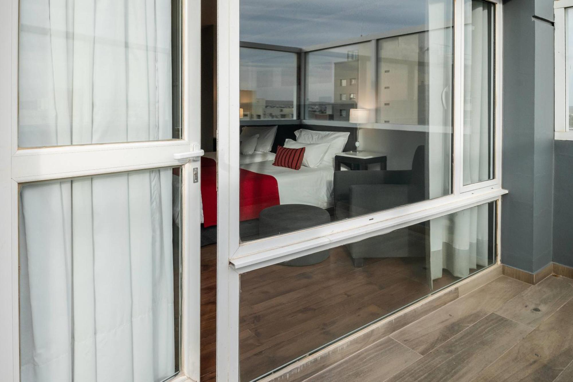 Triple Room City View Non-Smoking