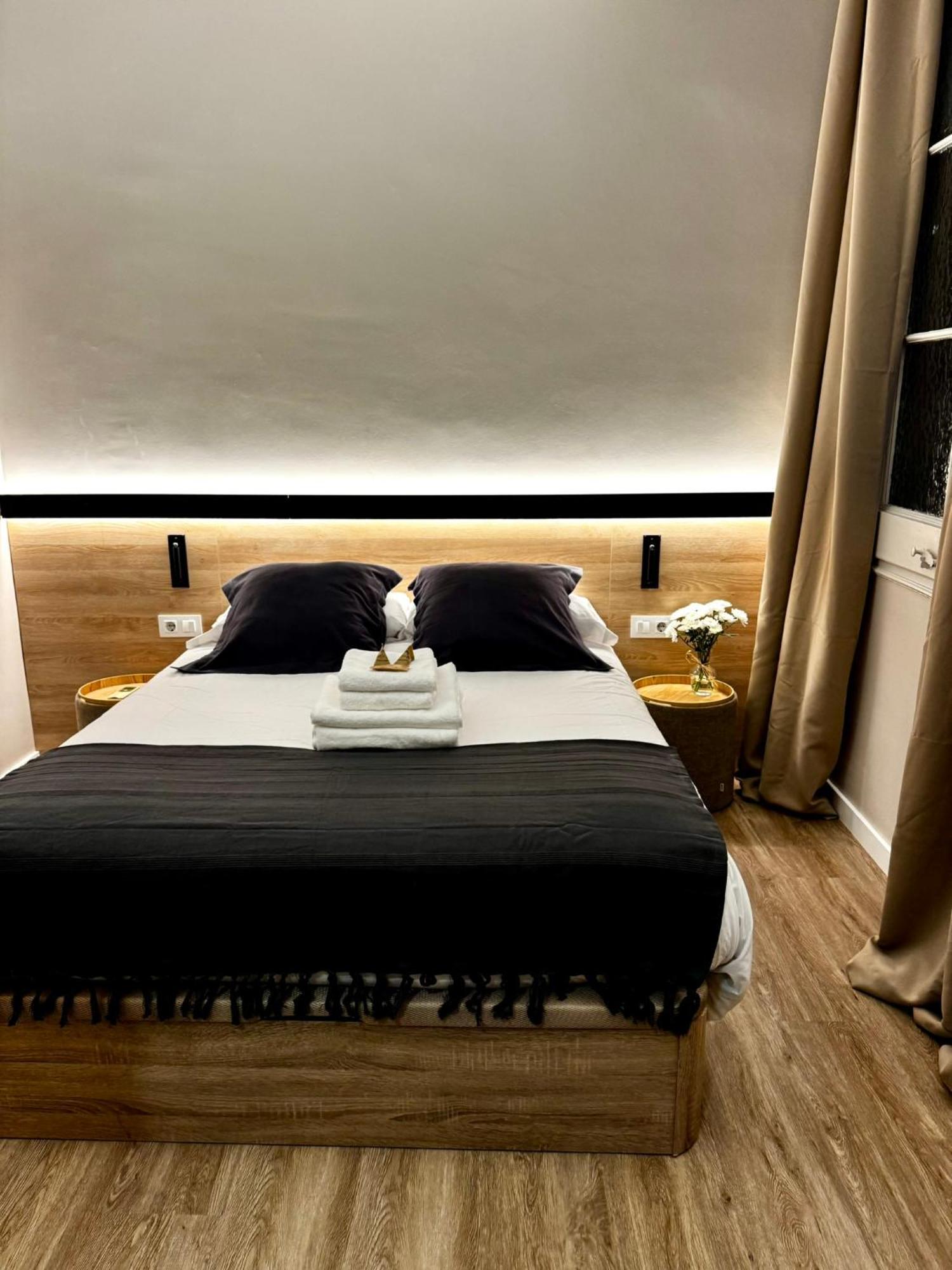 Economy Double Room external bathroom