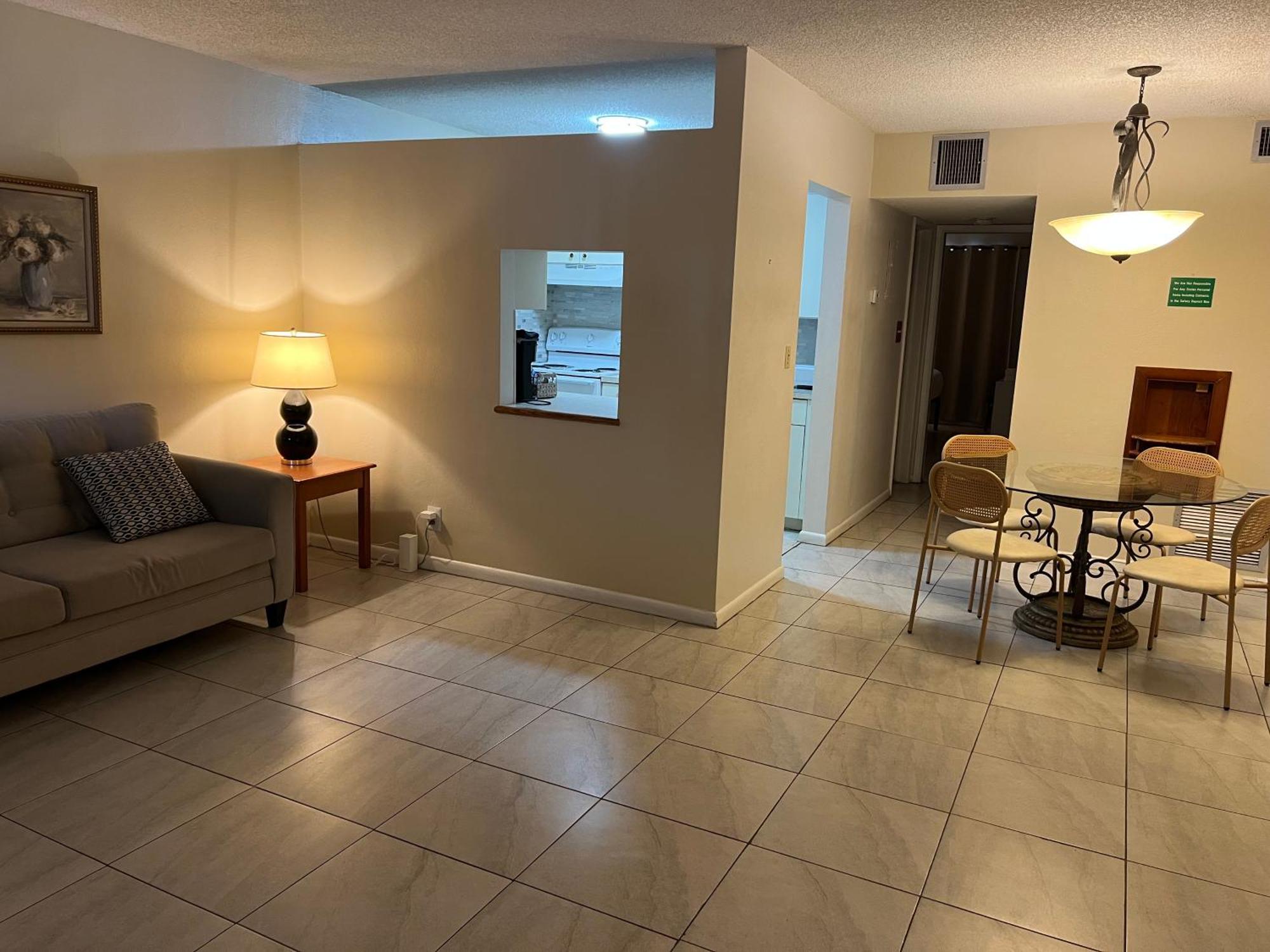 One-Bedroom Apartment